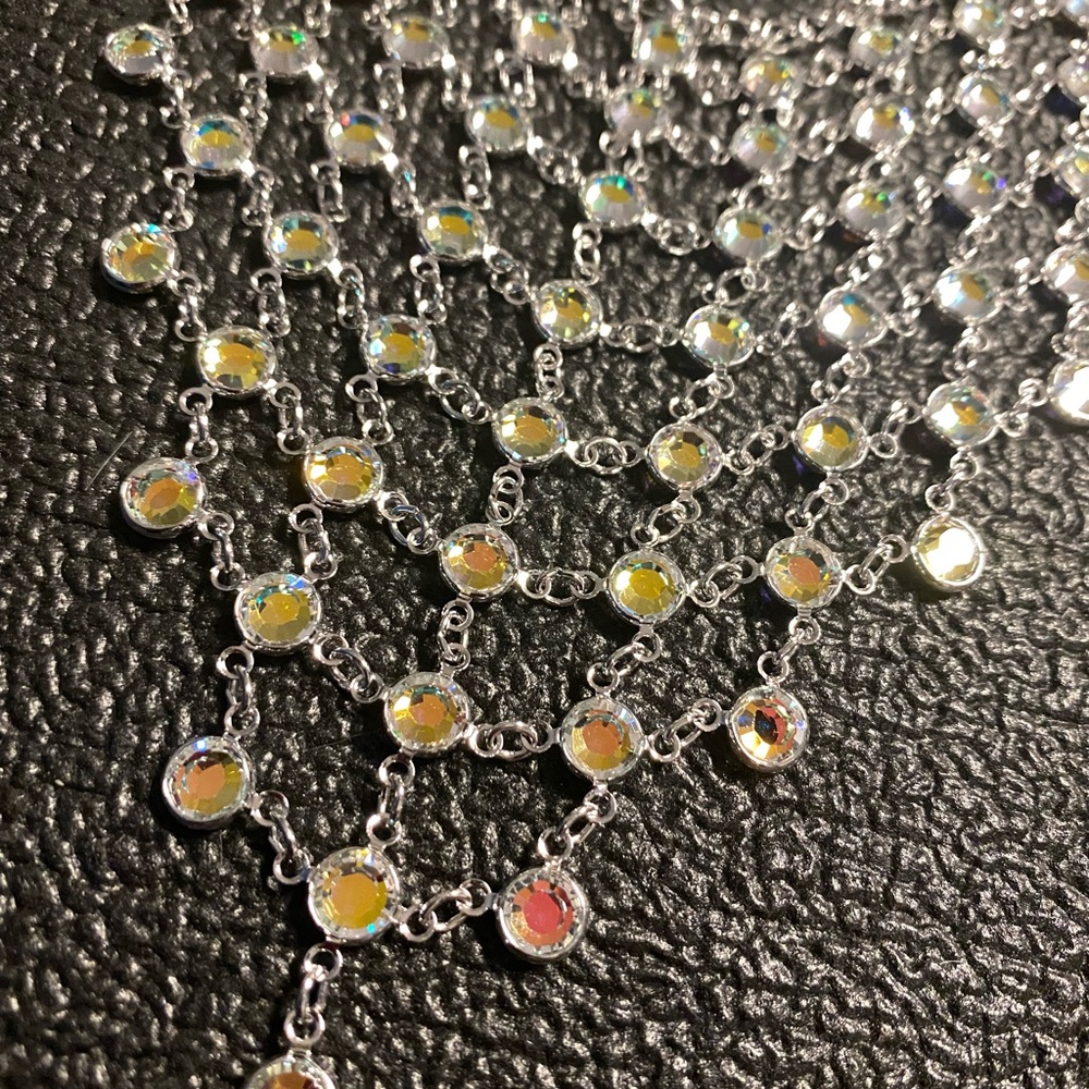 Touchstone Crystal necklace - Picture 3 of 5